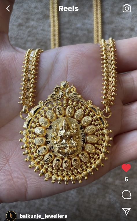 Gold Dollars For Chains, Dollar Chain Gold Indian, Gold Dollars, Dollar Chain, Simple Gold Bangle, Baby Jewelry Gold, Fashion Jewelry Necklaces Gold, Mango Necklace, Simple Bridal Jewelry