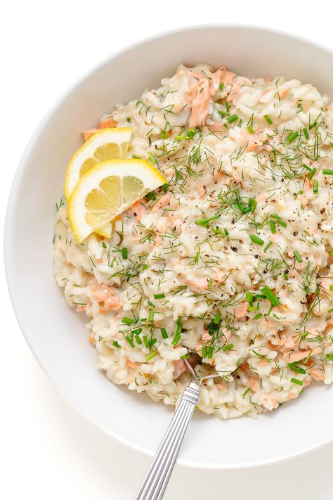 Risotto lovers – this one’s for you! This creamy salmon risotto recipe is easy to make and absolutely delicious. It features a decadent creamy risotto with salmon (cooked any way you like) that is finished off with the bright flavors of lemon and fresh herbs. Whether it’s a weeknight meal, dinner party or date night, this salmon risotto is a simple, elegant option perfect for any occasion. Recipe includes step-by-step instructions for both stovetop and the Instant Pot (pressure cooker). Risotto With Salmon, Salmon Risotto, Leek Risotto, Risotto Recipes Easy, Best Risotto, Healthy Rice Recipes, Creamy Salmon, Creamy Risotto, Flaked Salmon