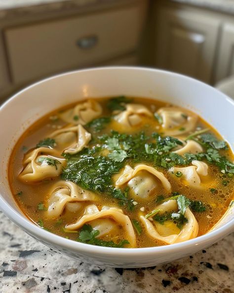 Trader Joe’s Copycat Recipes, Easy Trader Joes Soup Recipes, Trader Joes Chicken Wonton Soup, Trader Joe Wonton Soup, Trader Joe’s Chicken Wonton Soup, Miso Wonton Soup Recipe Trader Joes, Dumpling Soup Trader Joes, Trader Joe Wonton Recipes, Trader Joes Won Ton Soup