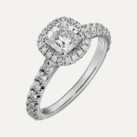 Cartier Solitaire Ring, Cartier Engagement Ring, Extravagant Wedding Dresses, Extravagant Wedding, Solitaire Rings, Simple Engagement Rings, Wedding Board, Dream Jewelry, Halo Rings