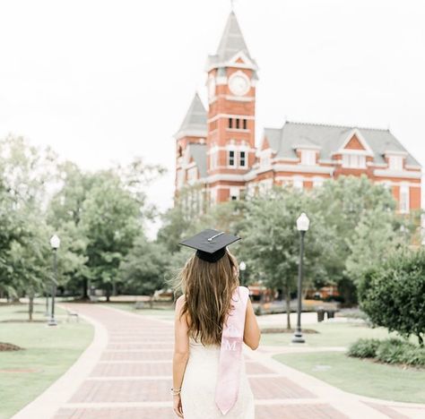 College Graduation Pictures Auburn, Auburn Senior Pictures, Auburn University Graduation Pictures, Clemson Graduation Pictures, Auburn Graduation Pictures, Auburn Graduation, Senior Casuals, College Grad Pictures, Grad Poses