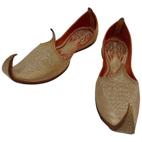 1stdibs Leather Shoes Gold Embroidered Size 6 Turkish Tooled Leather Shoes, Desert Shoes, Moroccan Slippers, Embroidered Slippers, Indian Shoes, Rare Shoes, Wedding Slippers, Curl Styles, Embroidered Shoes