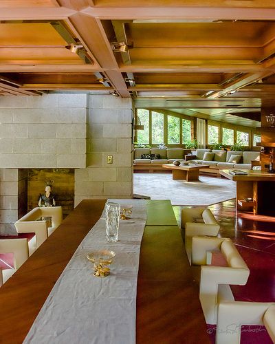 Orinda California, Frank Lloyd Wright Interior, Usonian Style, Frank Lloyd Wright Usonian, Frank Lloyd Wright Homes, 70s House, Mid Century Modern House, Frank Lloyd, Frank Lloyd Wright