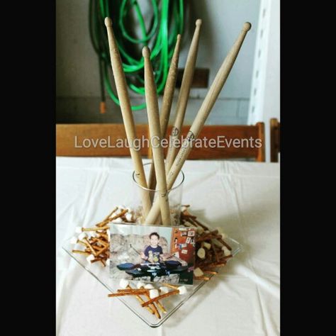 Drum Themed Graduation Party Centerpiece http://www.lovelaughcelebrateevents.com Drummer Party Centerpieces, Marching Band Centerpieces Table Decorations, Drummer Graduation Party, Drum Centerpiece Ideas, Drum Birthday Party, Little Einsteins Birthday Party, Band Decorations, Drum Party, Drum Birthday