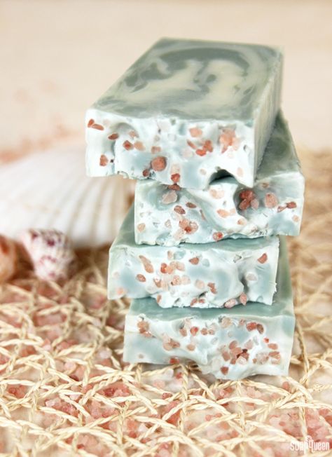 Savon Diy, Soap Queen, Săpunuri Handmade, Cold Process Soap Recipes, Handmade Soap Recipes, Soap Making Recipes, Homemade Soap Recipes, Homemade Bath Products, Soap Bars