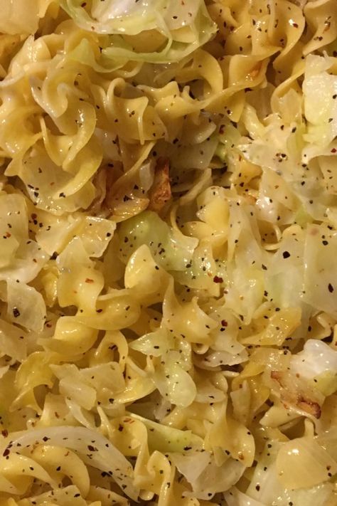 Haluski - Cabbage and Noodles | "For such a simple dish, I can't believe how much I love this!!! I sautéed the onions and cabbage a long time so they were almost carmalized. I used lots of coarse black pepper too. This is total comfort food!" #allrecipes #worldcuisine #internationalrecipes #globalrecipes #regionalrecipes #globalfoods #internationalfoods Haluski Crockpot, Easy Haluski Recipe, Recipes That Last A Few Days, Fried Cabbage And Noodles, Halushki Recipe, Cabbage And Noodles Recipe, Crockpot Haluski, Haluski Recipe Crockpot, Haluski Fried Cabbage And Noodles