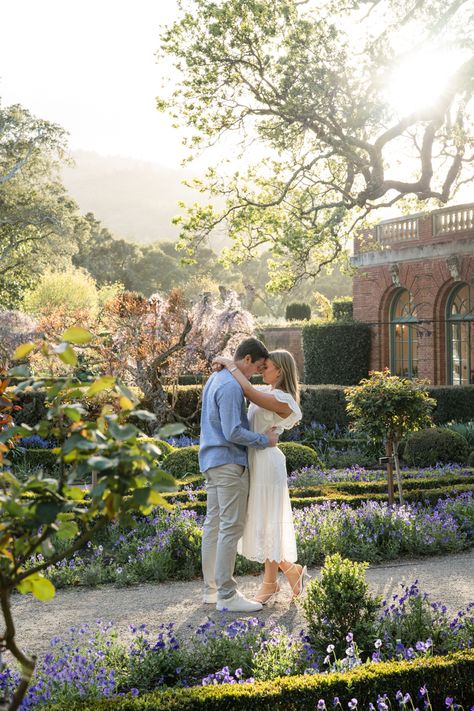 Filoli Engagement Photos | Bay Area, California - Luxury Wedding Photographer Garden Theme Engagement Pictures, Secret Garden Engagement Photos, Engagement Photos Flower Garden, Fioli Gardens Engagement, Botanical Garden Wedding Photos, Filoli Gardens Photoshoot, Engagement Photos In Garden, Courtyard Photoshoot, Engagement Photos Botanical Garden