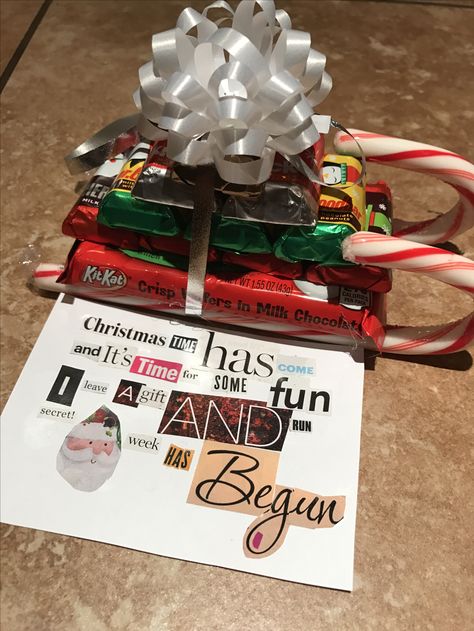 Secret Gifts For Coworkers, Secret Santa Mail Ideas, Secret Santa Small Gifts, Secret Santa Candy Ideas, Secret Santa Delivery Ideas, Secret Snowman Ideas, Secret Santa Stocking Stuffer Ideas, Secret Santa Snack Ideas, Dollar Tree Secret Santa Ideas