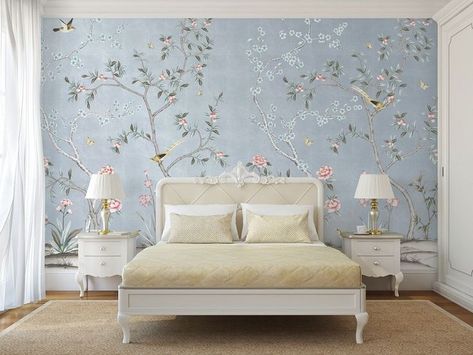 Wall paper placement, behind a bed, or couch used as a statement piece. Mural Bedroom, Bedroom Wallpaper, Chinoiserie Wallpaper, Master Bedrooms Decor, Wallpaper Bedroom, Design Case, Home Decor Bedroom, Interior Design Bedroom, Bedroom Diy