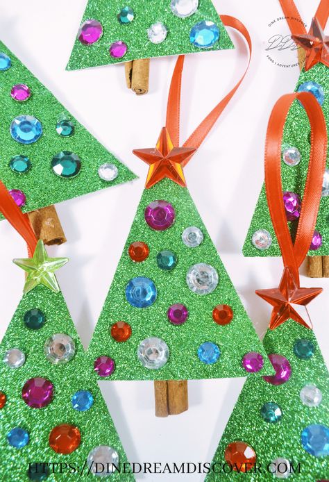 These DIY Christmas Ornaments are a fun and so, so easy kids craft that make great gift toppers…they get bonus points for smelling fantastic as well. This post may contain affiliate links. See my disclosure policy for more info. DIY Christmas Ornaments for Kids The simplest things truly are the best. These DIY Christmas Ornaments are ... Read More about DIY Christmas Ornaments for Kids The post DIY Christmas Ornaments for Kids appeared first on DINE DREAM DISCOVER. Crafts Eyfs, Diy Christmas Ornaments For Kids, Kids Christmas Crafts Ornaments, Stick Ornaments, Ornaments Diy Kids, Christmas Ornaments For Kids, Ornaments For Kids, Diy Christmas Ornaments Easy, Preschool Christmas Crafts