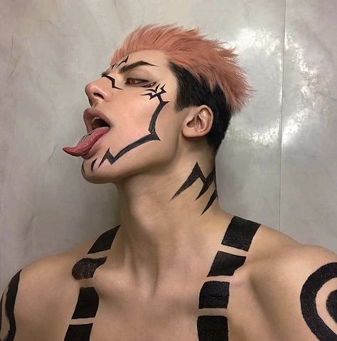 Villain Lady Sukuna Cosplay, Sukuna Tongue, Sukuna Tattoos, Lady Villain, Sukuna Tattoo, Villain Lady, Jjk Cosplay, Sukuna Cosplay, Jjk Men