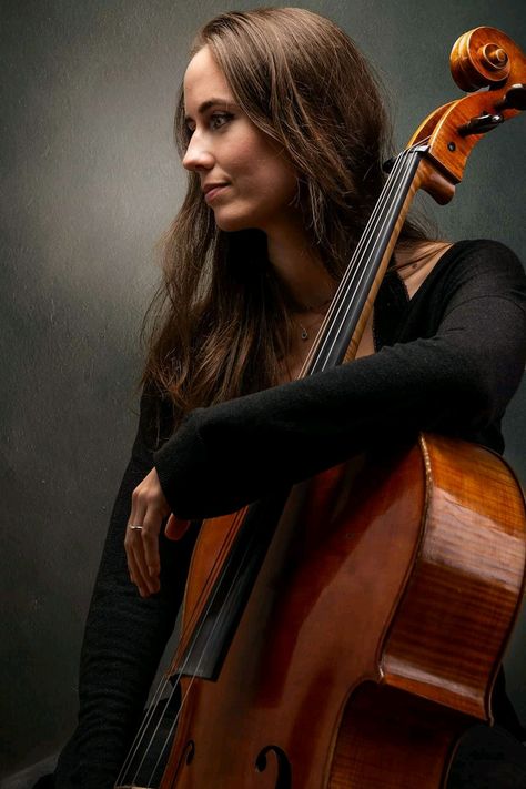 Cello Photoshoot, Cello Photo, Cello Photography, Violin Photography, Orchestra Concerts, Musician Portraits, Senior Portraits Girl, Musician Photography, Classical Musicians