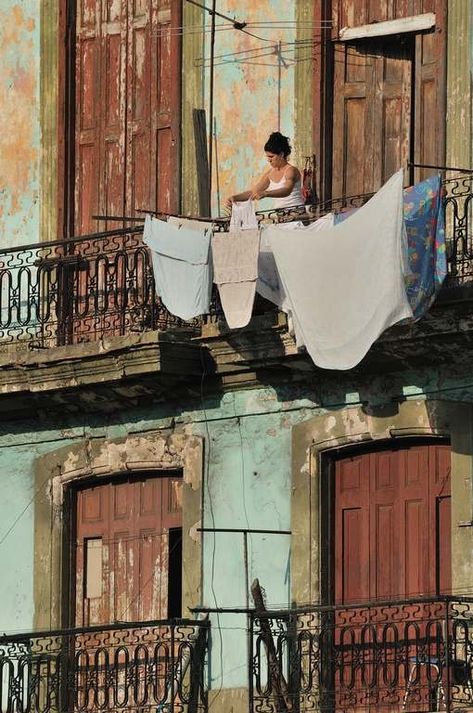 Daily Chores - Italian Style Cuba History, Clothes Hanging, Italian Life, Cuba Travel, Varadero, Havana Cuba, The Balcony, Italian Summer, Old Building