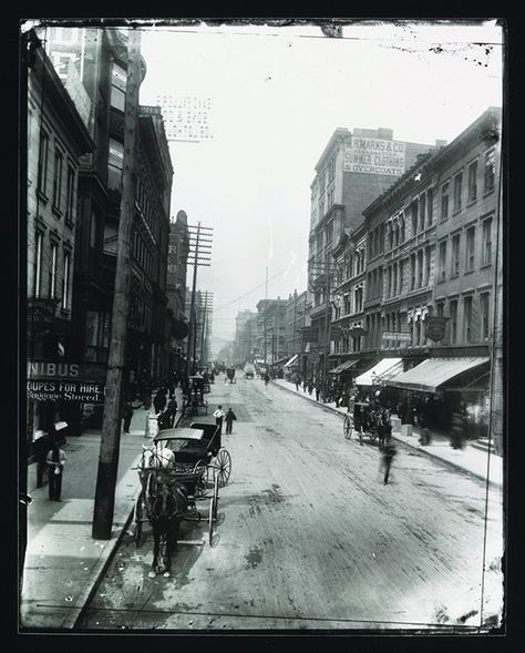 January 2017 | The Taft Museum of Art Exhibits Rare 19th-Century Photos of Cincinnati | Collection of Mike Hoeting Cincinnati Museum, Cincinnati Skyline, Eden Park, Art Exhibits, Gone Forever, Cincinnati Ohio, Museum Of Art, Cincinnati, Old Photos