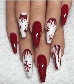 Diy Christmas Nail Designs, Christmas Nails Diy, Holiday Nails Winter, Neon Nail Designs, Red Christmas Nails, Festive Nail Art, Holiday Nail Designs, Cute Christmas Nails, Christmas Gel Nails