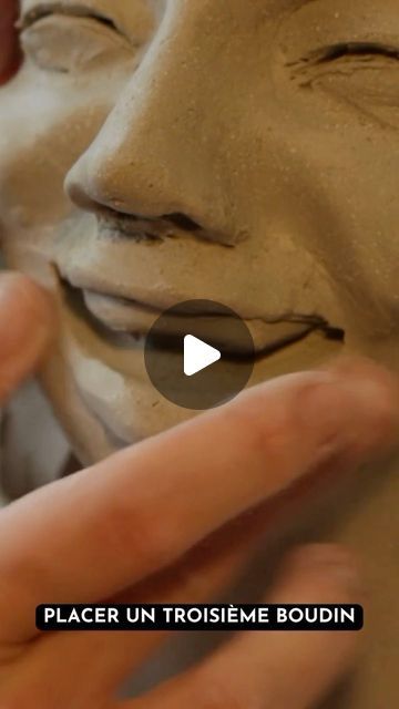 Le Bol Poterie on Instagram: "▪️Le sourire  Le travail du sourire est une partie tellement difficile en sculpture ! Que ce soit par l’expression du visage ou la présence des dents ….  👉 Maude @littlemaudeuh nous partage son expérience dans la formation sculpture. Bonne découverte !  #sculptures #sculptures #ceramics #ceramique #apprendrelasculpture #apprendrelaceramique #coursdeceramique #coursdesculpture #lebolpoterie" Face Pottery Ceramic Art, Ceramic Sculpture Figurative Ideas, Ceramics Ideas Pottery Sculpting, Face Sculpture Clay, Clay Modelling Sculpture, Ceramic Face Sculpture, Clay Face Sculpture, Clay Modelling, Ceramic Face