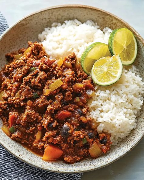 Classic Cuban-Style Picadillo - Luna Recipe Cuban Ground Beef Recipes, Picadillo Recipe Cuban, Cuban Picadillo Recipe, Cuban Picadillo, Picadillo Recipe, Cuban Style, Cuban Recipes, Dinner This Week, Ham Recipes