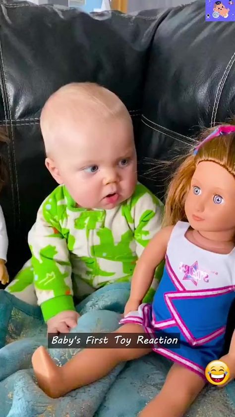 5.6M views · 95K reactions | These are so funny 🤣🤣 | Sarah Kelso | Sarah Kelso · Original audio Funny Toddler Videos, Funny Party Themes, Pfp Instagram Funny, Funny Couple Costumes, Funny Baby Faces, Toddler Videos, Funny Baby Tees, Funny Workout Tanks, Funny Toddler