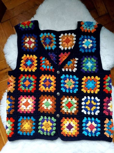 Misty morning oversized sweater Crochet Boho Granny Square, Colorful Crochet Sweater, Crochet Granny Square Vest, Crochet Grandma Square, Boho Granny Square, Crochet Grandma, Granny Square Vest, Long Crochet Cardigan, Granny Square Häkelanleitung