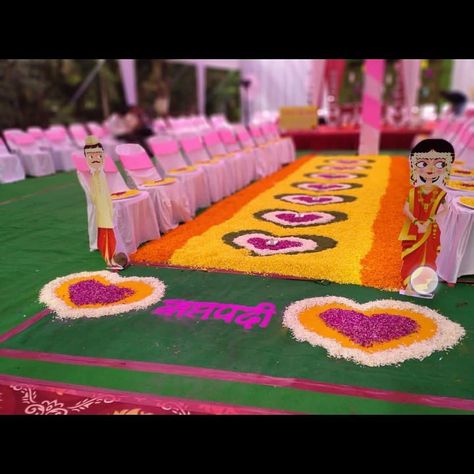 Saptapadi Decoration, Saptapadi Decoration Ideas, Simple Flower Rangoli, Flower Carpet, Wedding Room Decorations, Flower Decorations Diy, Wedding Room, 90s Bollywood, Wedding Crafts Diy