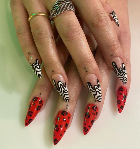 Acrylic Nail Designs Flames, Red Flames Nails, Red Flame Nail Designs, Red Flame Acrylic Nails, Funky Red Nails Art Designs, Spirit Finger, Witch Nails, Makeup Nails Designs, Gel Mani