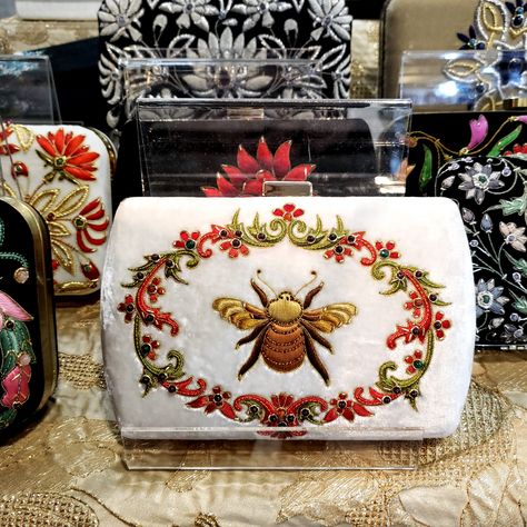 Bee Purse, Elegant Clutch, Bee Lover Gifts, Bee Bee, Velvet Clutch, Embroidered Clutch, Floral Garland, White Velvet, Gold Silk