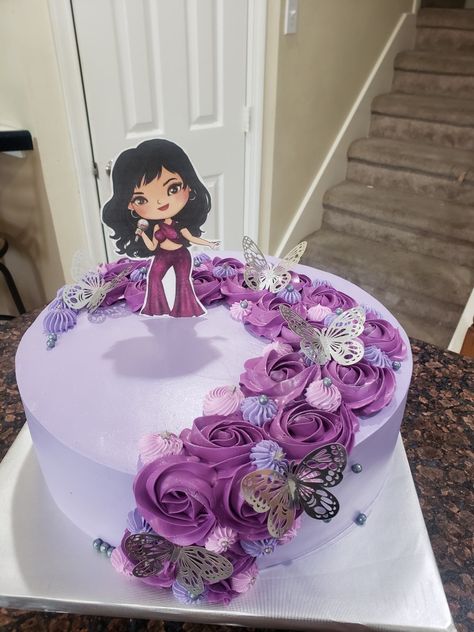 Selena Themed Cake, Selena Pinata, Selena Quintanilla Party Ideas, Selena Cake Ideas, Selena Quintanilla Birthday Cake, Selena Quintanilla Themed Birthday Party, Selena Quintanilla Cake Ideas, Selena Birthday Cake, Selena Party Theme Ideas