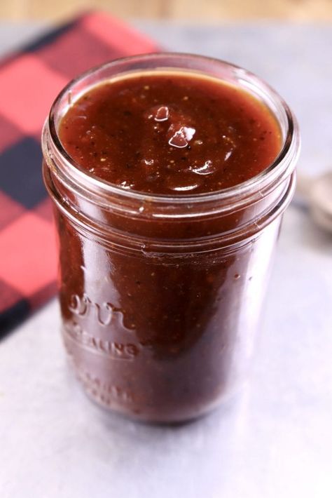 Sweet and Tangy BBQ Sauce Recipe - Out Grilling Carolina Bbq Sauce Vinegar, Homemade Bbq Sauce Easy, Sweet Bbq Sauce Recipe, Vinegar Bbq Sauce Recipe, Tomato Bbq Sauce, Tangy Bbq Sauce Recipe, Best Bbq Sauce Recipe, Sweet And Tangy Bbq Sauce, Vinegar Bbq Sauce