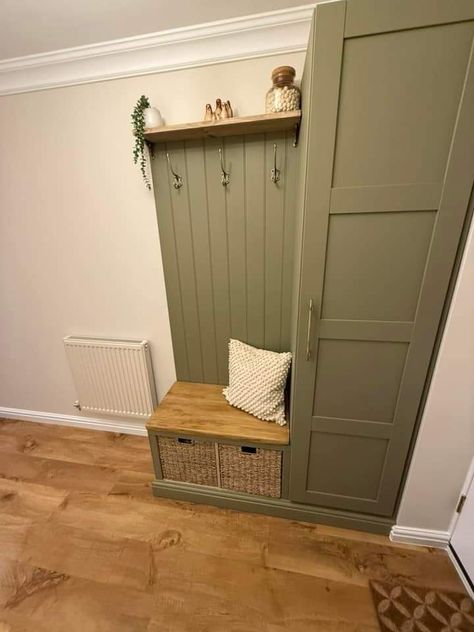 Ikea Cloakroom Ideas, Ikea Kallax Mudroom, Kallax Hallway, Kallax Mudroom, Hallway Storage Ideas, Hall Storage, Hallway Unit, Front Closet, Mudroom Design