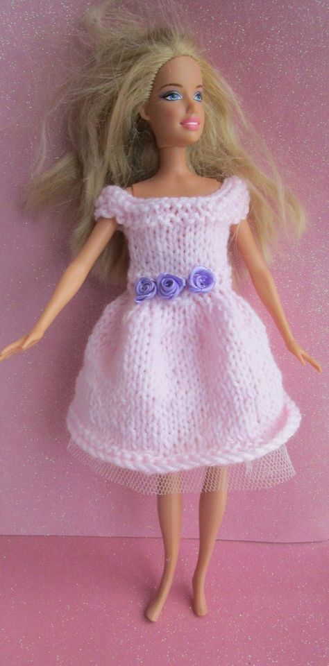 Taffy Lass Knits: Let's Rock Doll Dress Sadie Dress, Dress Design Ideas, Sadies Dress, Barbie Knitting Patterns, Baby Doll Clothes Patterns, Barbie Doll Clothing Patterns, Knitting Dolls Clothes, Doll Clothes Patterns Free, Crochet Doll Dress