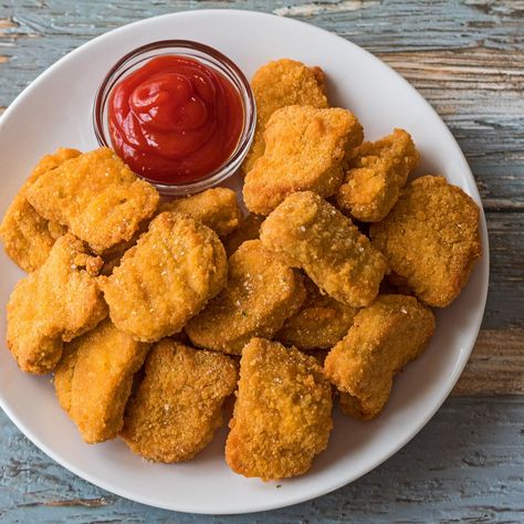 Frozen Chicken Nuggets, Cooking Frozen Chicken, Salty Foods, Food Babe, Yummy Comfort Food, Think Food, Frozen Chicken, Air Fry, Unhealthy Food