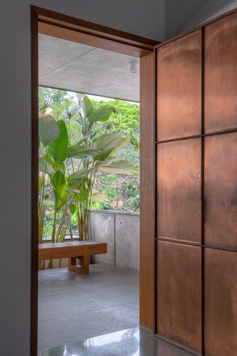 Gallery of House by the Park / Khosla Associates - 24 Corten Steel Facade, Khosla Associates, Steel Facade, Minimalist Entryway, Roof Cladding, Concrete Facade, Wood Room, Architecture Inspiration, Candy Floss