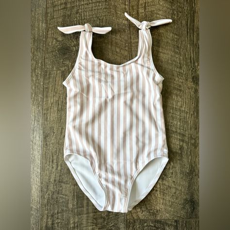 New, Never Worn Boutique Size 1/2 Year, I Would Say It Runs More Like A Little Girls 24 Month Rylee And Cru Look Alike Swimsuit Beige Tan And White Stipe Swimsuit With Bows Baby Girl Swimsuit 24 Month ** Please Note This Is Not Actual Rylee And Cru Brand - It Is A Boutique Look Alike ** *Spring4 Toddler Swimsuit, Rylee And Cru, Toddler Swimsuits, Shell Suit, Suit Ideas, Baby Swimsuit, Baby Swimwear, Ruffle Swimsuit