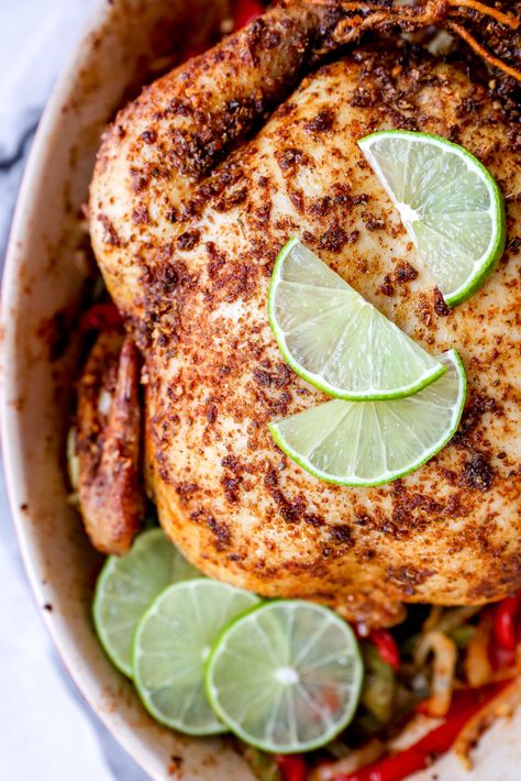 Fajita Roast Chicken Mexican Roast Chicken, Mexican Whole Chicken, Paleo Roasted Chicken, Dutch Oven Whole Chicken, Whole Chicken Recipes Oven, Oven Roasted Whole Chicken, Whole Baked Chicken, Bbq Roast, Fajita Spices