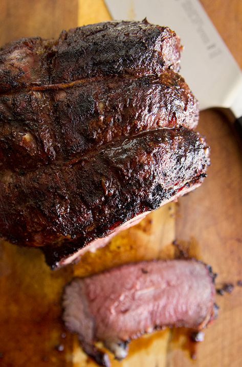 BBQ Roast Beef Recipe with Cherry Relish Roast Beef Bbq Recipes, Beef Roast Grilling Recipes, Cherry Relish, Roast Beef Recipes Oven, Bbq Roast Beef, Christmas Roast Recipes, The Best Roast Beef, Grilled Roast Beef, Best Roast Beef Recipe