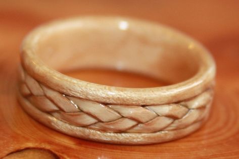 Wedding Band Ideas, Wooden Rings Diy, Wooden Engagement Ring, Wooden Engagement Ring Boxes, Native American Wedding, Wooden Jewelery, Wooden Rings Engagement, Antler Crafts, Wood Jewelery