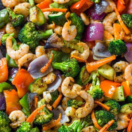 Food Mashups, Oven Roasted Shrimp, Shrimp And Veggies, Queen Mermaid, Shrimp Broccoli, Gimme Delicious, Clean Dinners, Meat Meals, Prawn Curry