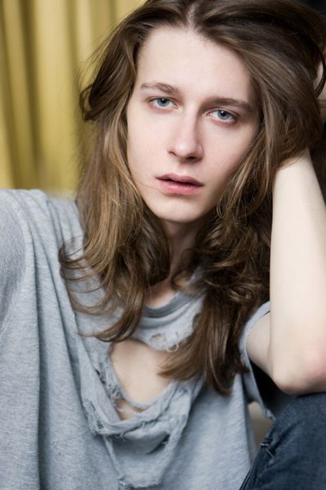 Blonde Actors Male, Ivan Zakharov, Men Long Hair, Larry Johnson, Long Hairstyle, Blonde Boys, Androgynous Fashion, Dark Blonde, Long Hair Styles Men