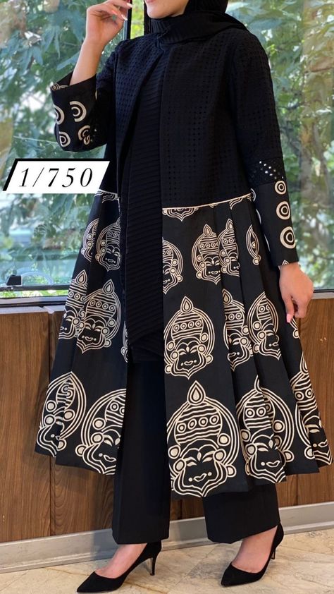 Outer Korean Style, Plaid Jacket Women, Fashion Dresses Formal, Abaya Style, African Dresses For Kids, Gowns Dresses Elegant, Iranian Women Fashion, Muslim Women Fashion, Batik Fashion