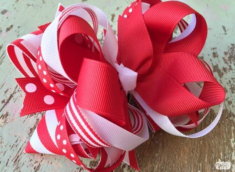 Homemade Hair Bows, Easy Hair Styles, Hair Bow Instructions, Hair Bows Diy Ribbon, Stacked Hair Bow, Girls Hair Bows Diy, Homemade Bows, Kids Hair Bows, Stacked Hair