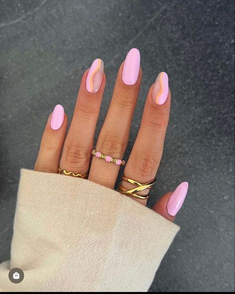 Oval Nails Ideas, Summer Oval Nails, Nail Ideas Neutral, Nail Ideas Chrome, Nail Ideas Valentines Day, Oval Nail Designs, Nail Ideas Valentines, Pink Oval Nails, January Nail Ideas