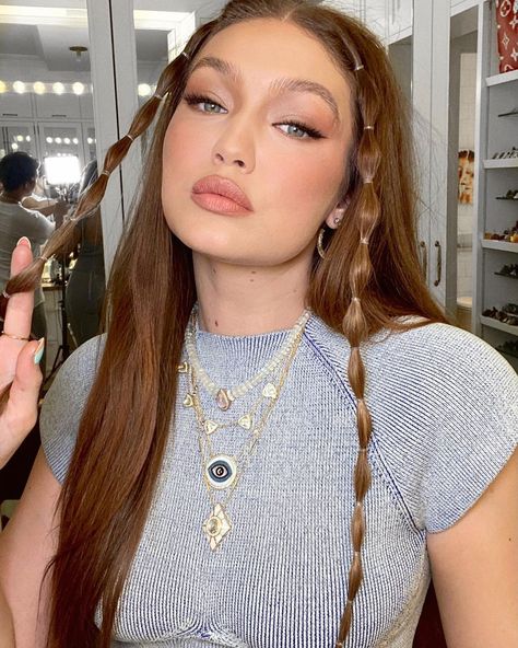 Gigi Hadid’s 26th Birthday Beauty Look Is All About the Playful Details | Vogue Gigi Hadid Hair, Y2k Hair, Y2k Hairstyles, Birthday Hairstyles, Hair Color Auburn, Farrah Fawcett, Nicole Richie, Auburn Hair, Summer Hair Color