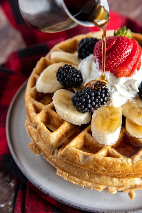 Oatmeal Waffles Recipe, Fruit Kebob, Oatmeal Waffle Recipe, Oatmeal Waffles, Healthy Waffles, Waffle Ingredients, Waffle Maker Recipes, How To Make Waffles, Waffles Recipe