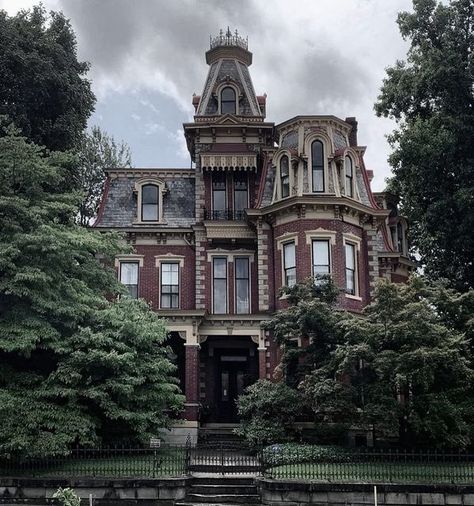 Alexandra May on Instagram: "Second empire mansion est. 1878 • • • • • • Credit: @godzilla1950 • • • • • • • #victorianera #victorianarchitecture #victorianhouse #victorianrenovation #newenglandliving #victorianstyle #victorianhome #victorianhouses #gothichome #gothicarchitecture #gothicrevival #spooky #spookyseason #oldhouselove #oldhomes #architecture #historichomes #mansardmonday #mansard #oldhousecharm #prettycities #abandonedplaces #abandonedhouse #georgianarchitecture #hauntedmansion #old Second Empire House, Empire Architecture, Move In Day, Victorian Renovation, Dog Instagram, Mansion Exterior, Custom Shutters, Victorian Style Homes, Old Mansion