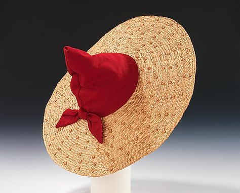 Mainbocher 1940s Hats, Straw Hat Beach, Sun Block, Antique Hats, Fairytale Fashion, Easter Bonnet, Vintage Swim, 20th Century Fashion, Couture Outfits