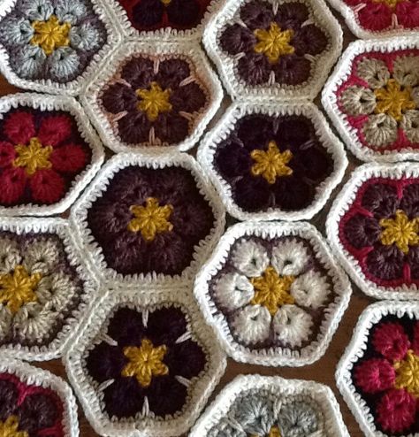 African Violet Crochet Pattern, African Violet Granny Square, Crochet African Violet, Violet Granny Square, African Flower Crochet Blanket, Flower Hexagon Crochet, Violet Crochet, African Flower Crochet Pattern, African Flower Granny Square