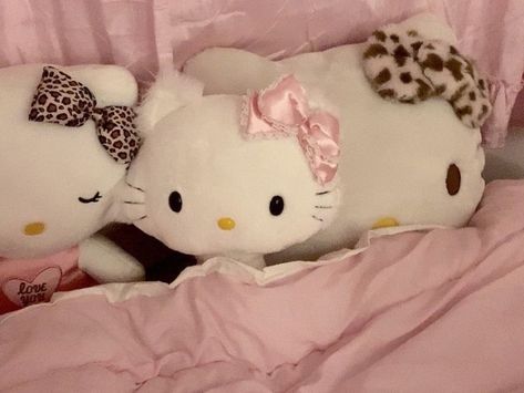 Kitty Girl, Charmmy Kitty, Spotify Covers, Pink Cheetah, Pink Hello Kitty, Pink Girly Things, Kawaii Room, Hello Kitty Plush, Hello Kitty Items