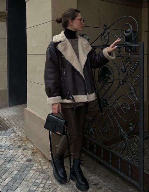 Outfits Inspo Winter, Fashion Inspo Winter, Outfits Women Winter, Biker Boots Outfit, Winter Inspo Outfits, Winter Collage, Slavic Girl, Faux Leather Jacket Women, Winter Fashion Trends