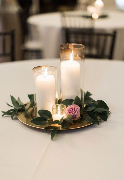 Wedding Decor Pictures, Summer Wedding Table Decor, Purple Wedding Centerpieces, Romantic Wedding Centerpieces, Flower Board, Greenery Centerpiece, Boda Diy, Candle Centerpiece, Simple Wedding Centerpieces