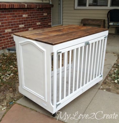 Rustic Outdoor Benches, Crib Spring, Old Cribs, Diy Dog Crate, Diy Crib, Dog Crate Furniture, Flea Market Flip, Casa Vintage, Rustic Outdoor